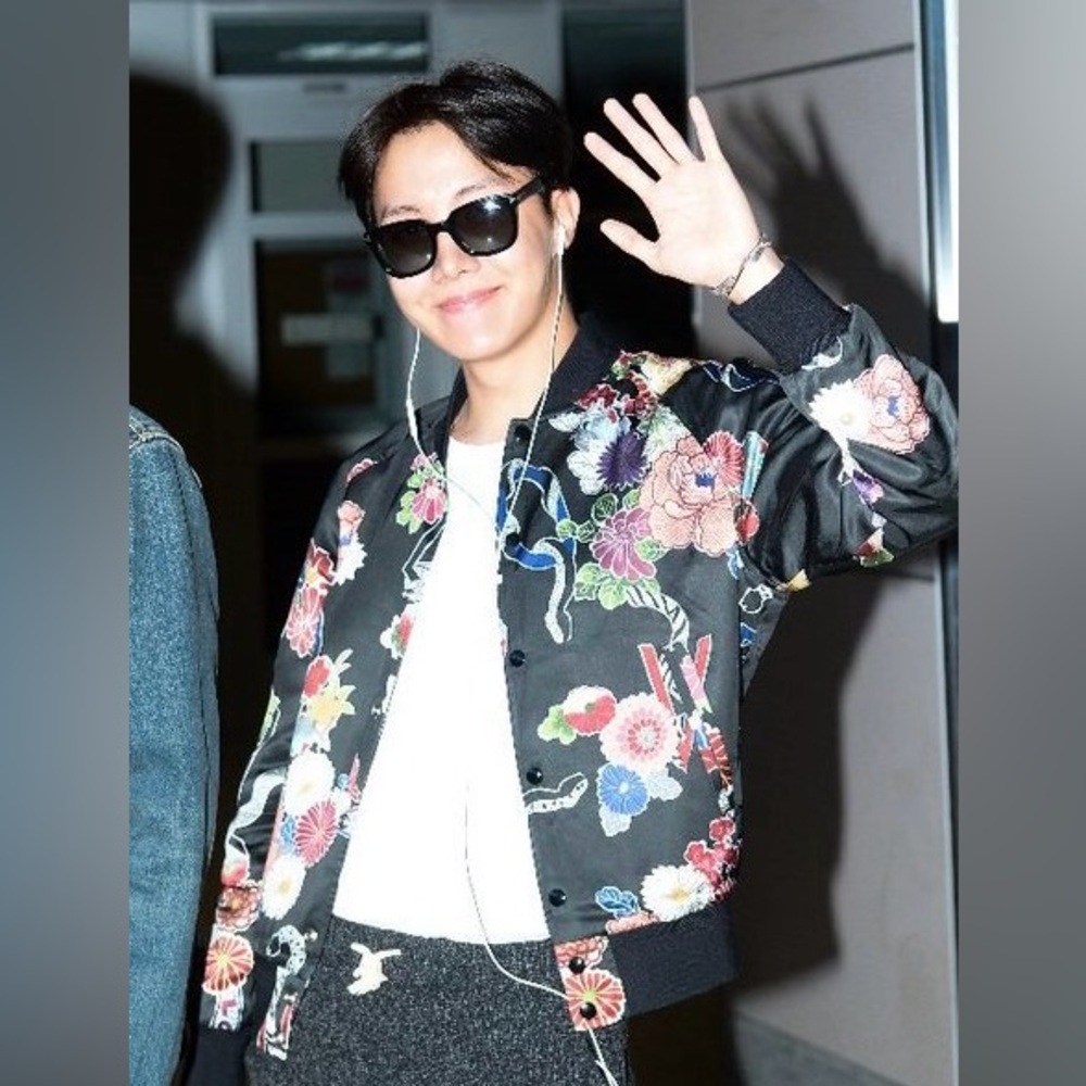 Tom Ford Black Sunglasses - Picture 6 of 11